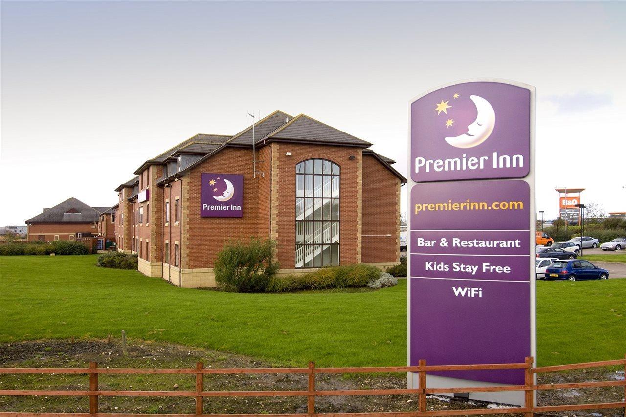 Premier Inn Blackpool East Екстериор снимка